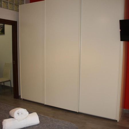 A Casa Nel Borgo Apartment Napoli Bagian luar foto