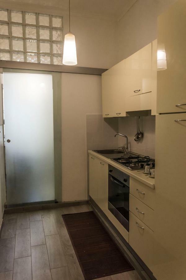 A Casa Nel Borgo Apartment Napoli Bagian luar foto